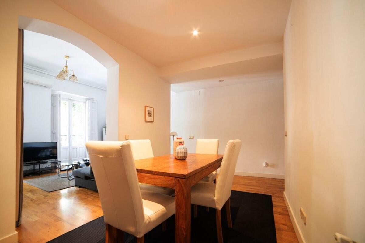 Appartement Bright In Historical Center