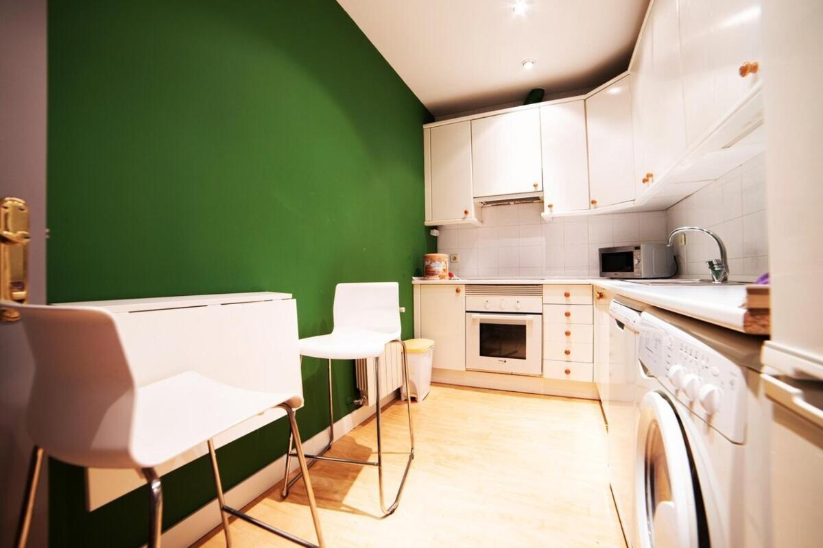Bright In Historical Center Appartement *